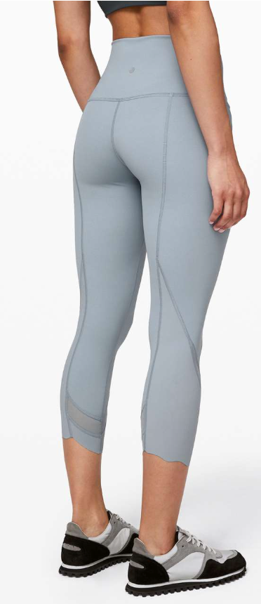 Lululemon Wunder Under Crop II Roll Down Scallop 24" Inseam Chambray Sz 6