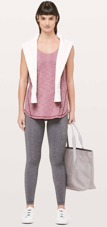 Lululemon Wild Tank w/built in bra Heathered Misty Merlot / Misty Merlot Sz 4