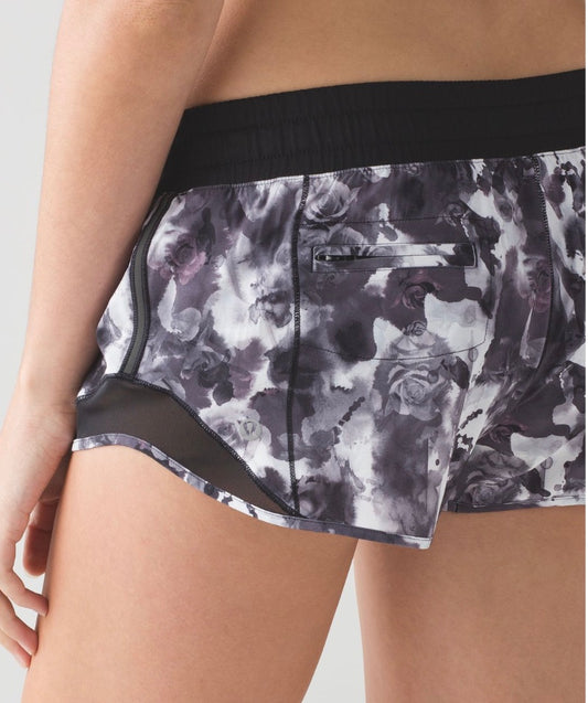 Lululemon Hotty Hot Short Mini Obscurred Black Dusty Mauve/Black 4" Inseam Sz 8