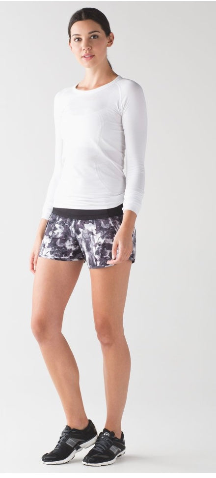 Lululemon Run Times Short 4” Inseam Mini Obscured Black Dusty Mauve/Black Sz 8