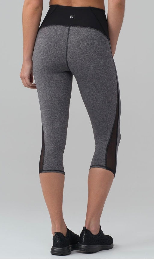 Lululemon Train Times Crop 17” Inseam Heathered Black/Black Sz 6 Brand New