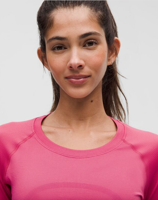 Lululemon Swiftly Tech Long-Sleeve Shirt 2.0 Waist Length Raspberry Coulis Brand New