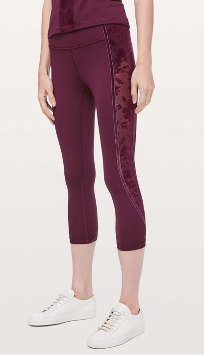 Lululemon Dark Adobe Scatter Flocked Crop 21”Special Edition sz 4