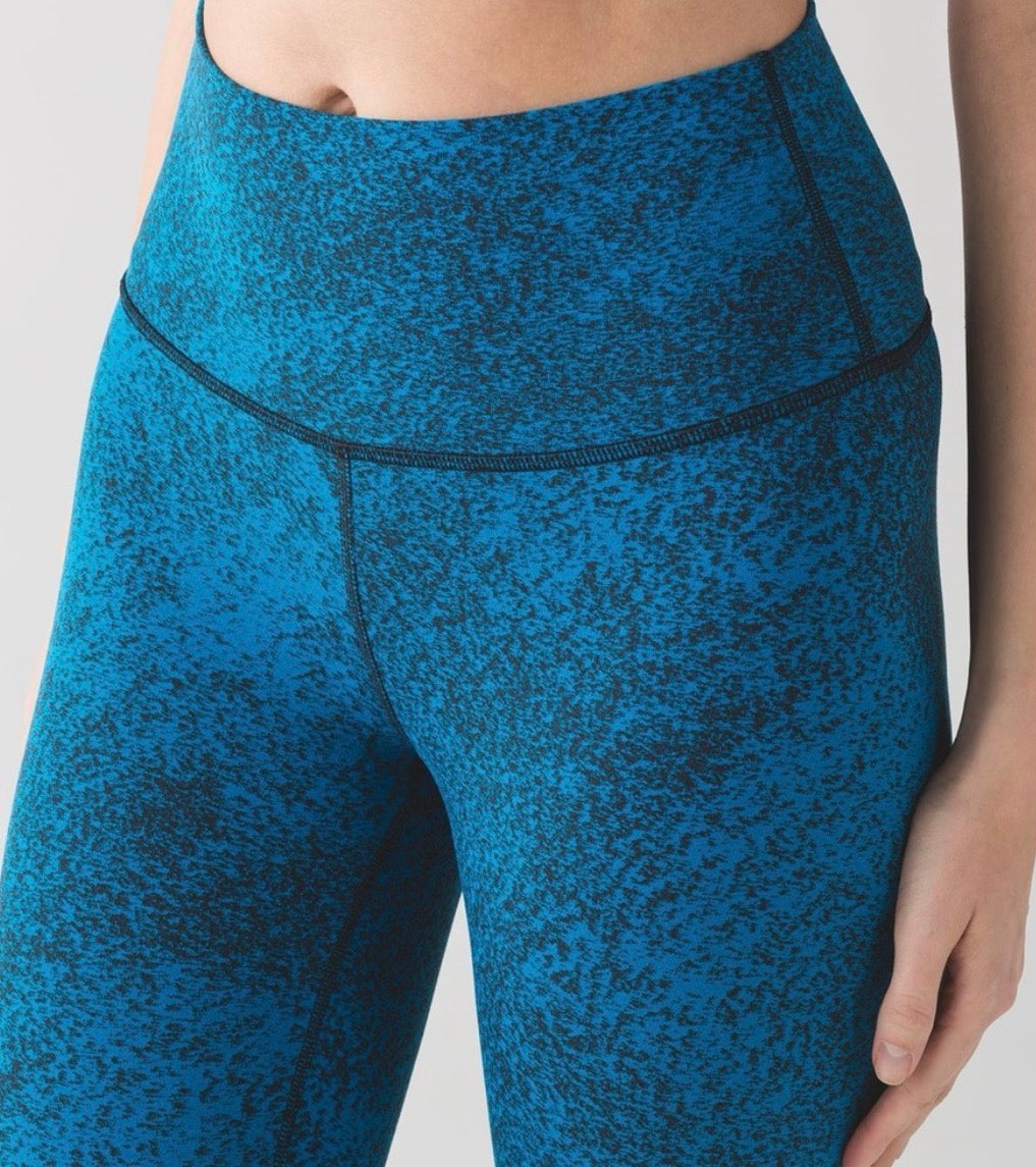 Lululemon High Times Pant Luon 32" Inseam Jacquard Shocking Blue Black Sz 4 RARE