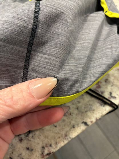 Lululemon Run: Speed Short 2.5" Inseam Twisted Stripe Fossil/Split Pea Black Sz 2