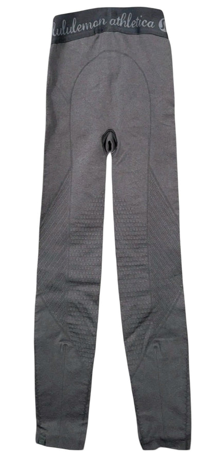 Lululemon Inner Essence Seamless Leggings 25" Inseam Black Sz 2/4 S RARE