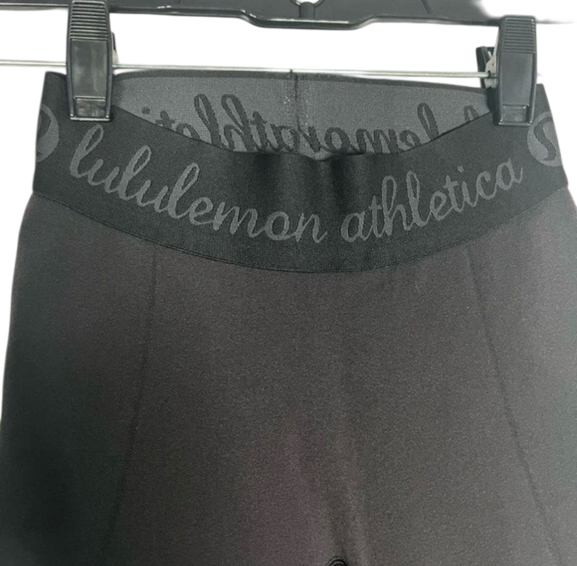 Lululemon Inner Essence Seamless Leggings 25" Inseam Black Sz 2/4 S RARE