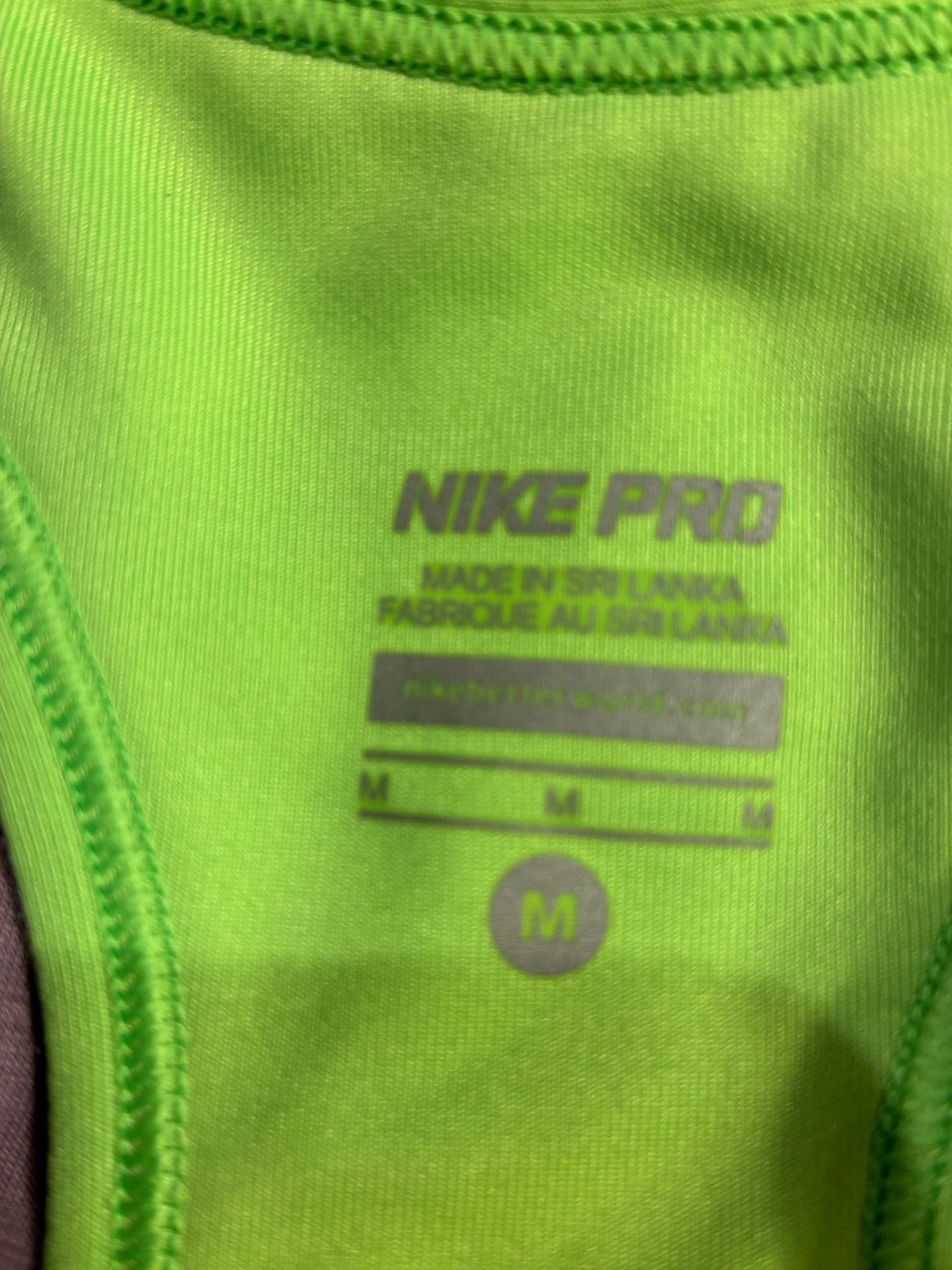 Nike Women's Dri-FIT Swoosh Sports Bra Bright Green Sz M Brand New