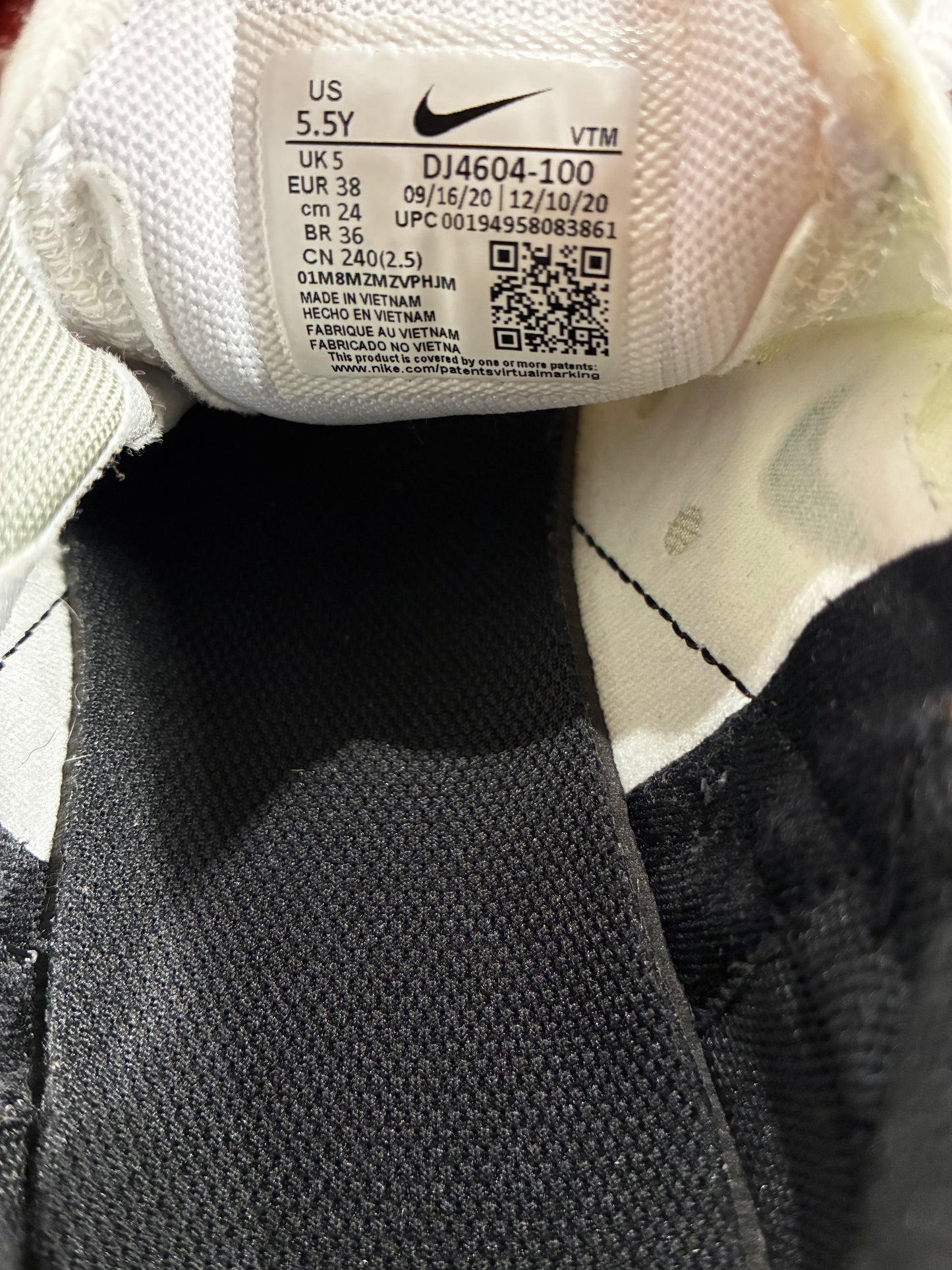 Nike 270 Air Max Women's White and Hyper Jade Worn Once Women's Sz 7.0 or Youth 5.5