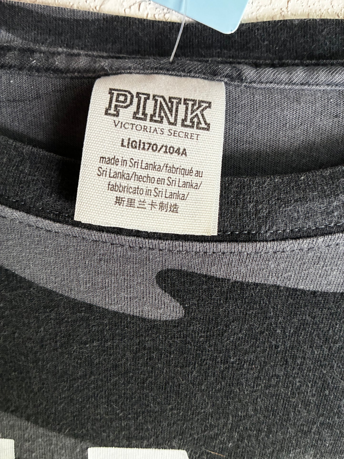 Victoria's Secret PINK Oversized Long Sleeve Black & Gray Camo Logo Tee Sz Large