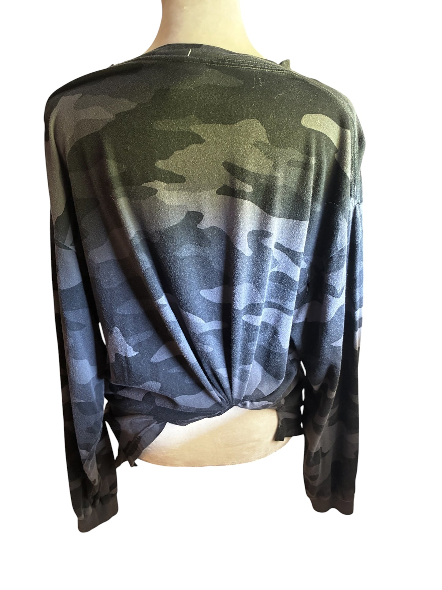 Victoria's Secret PINK Oversized Long Sleeve Black & Gray Camo Logo Tee Sz Large