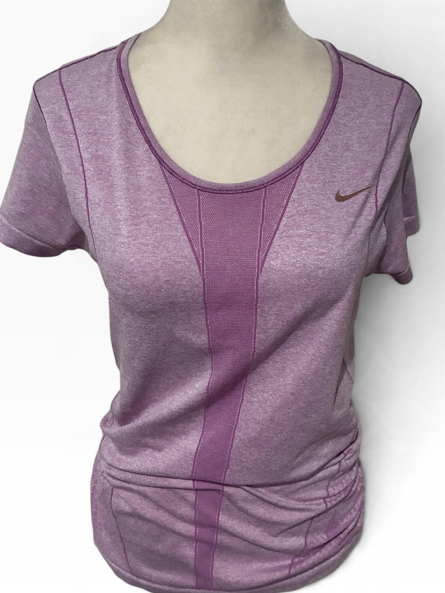 Nike Swift Dr-FIT ADV Short Sleeve Running Top LIGHT MAGENTA/REFLECTIVE SILVER Size L Brand New