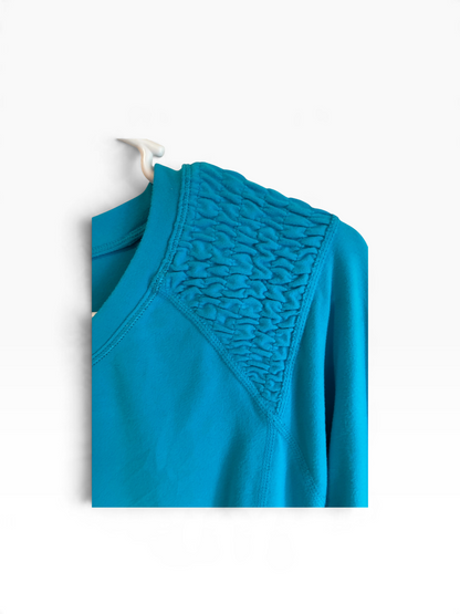 Lululemon Women's Long Sleeve Top Ruched Smocked Shoulder Hawaiian Blue Size 10