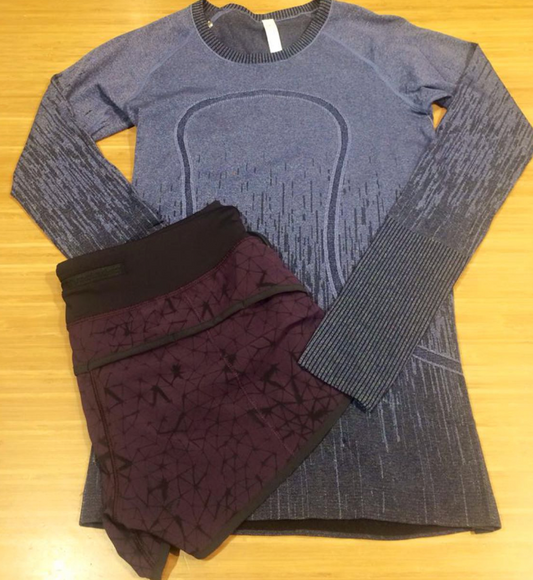 Lululemon Speed Short Run 4-way Stretch 2.5" Inseam Star Crushed Black Cherry Black/Black Sz 8