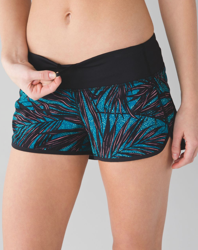 Lululemon Speed Short 2.5" Inseam Palm Lace Tofino Teal Multi/Black Sz 8