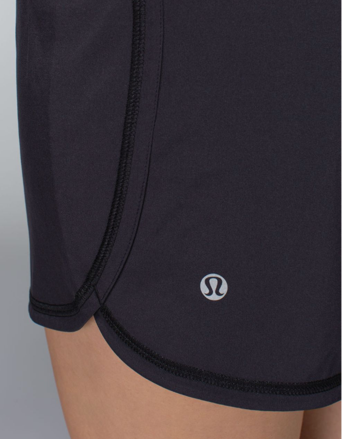Lululemon Groovy Run Short 4" Inseam Black Sz 8