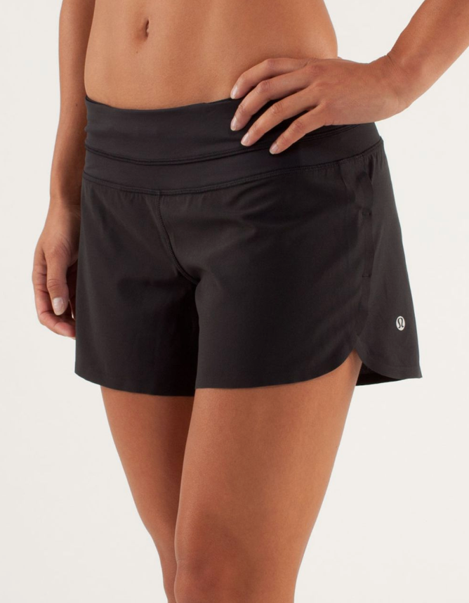 Lululemon Groovy Run Short 4.5" Inseam *Bonded Black Sz 10