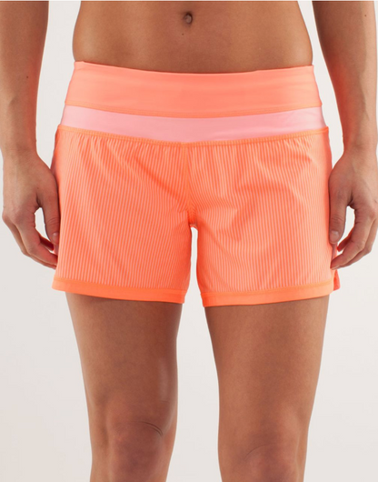 Lululemon Groovy Run Short 4.5" Inseam Wagon Stripe Pop Orange/Bleached Coral/Pop Orange Sz 10