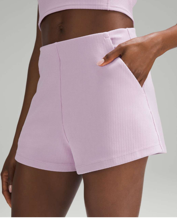 Lululemon Ribbed Softstreme High-Rise Short 2" Inseam Lavender Frost Sz 4
