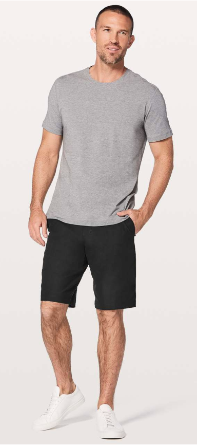 Lululemon Commission Short Relaxed Warpstreme 11" Inseam Black Sz 33"