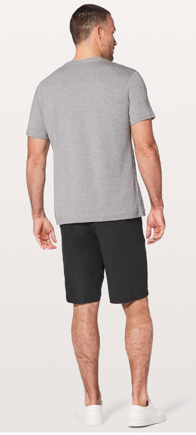 Lululemon Commission Short Relaxed Warpstreme 11" Inseam Black Sz 33"