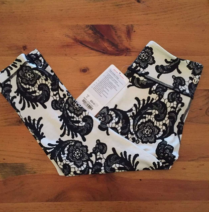 Lululemon The Under Crop 19" Inseam Laceoflage Polar Cream Black Sz 6