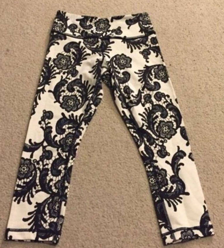 Lululemon The Under Crop 19" Inseam Laceoflage Polar Cream Black Sz 6