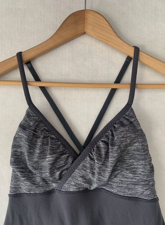 Lululemon Embrace Tank Criss Cross Adjustable Back Slate Grey/Heathered Grey Sz 6