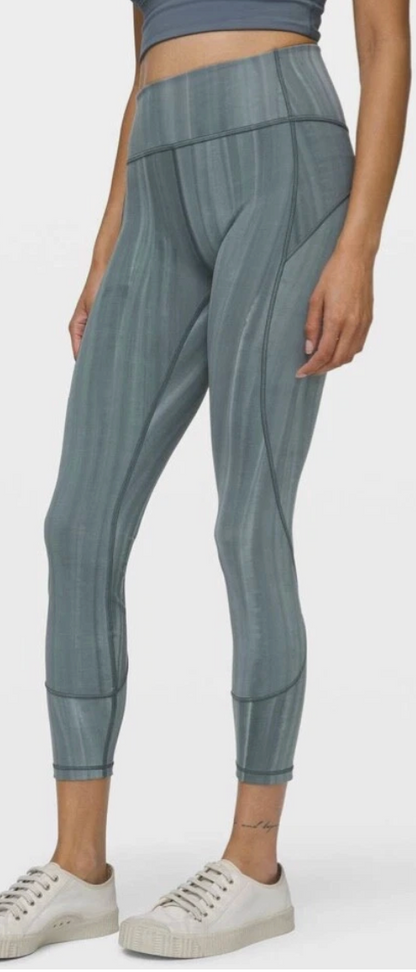 Lululemon In Movement Tights 25" Inseam Linear Spray Dye White Deep Ocean Sz 6 Brand New