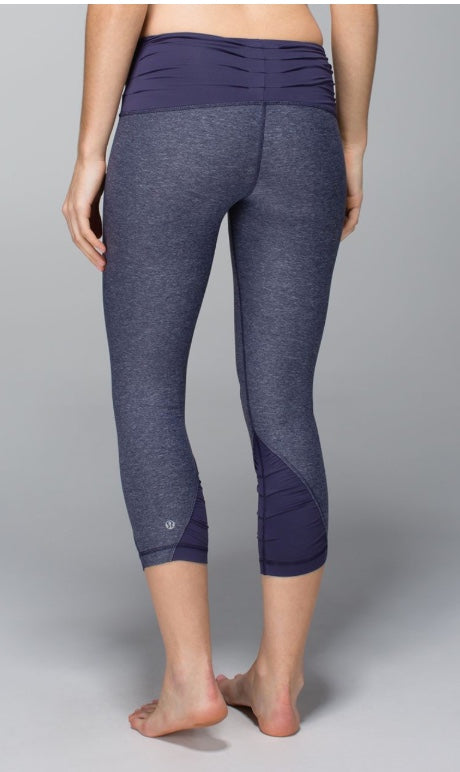 Lululemon Embrace Crop Leggings 19” Inseam Heathered Cadet Blue/Cadet Blue Sz 6