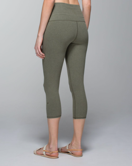 Lululemon Wunder Under 21" inseam Crop Cotton Heathered Fatigue Green Sz 6