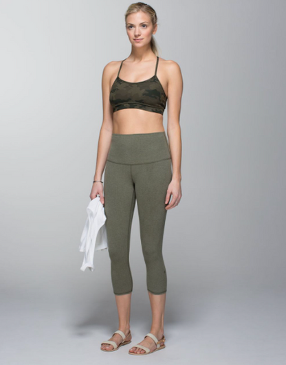 Lululemon Wunder Under 21" inseam Crop Cotton Heathered Fatigue Green Sz 6