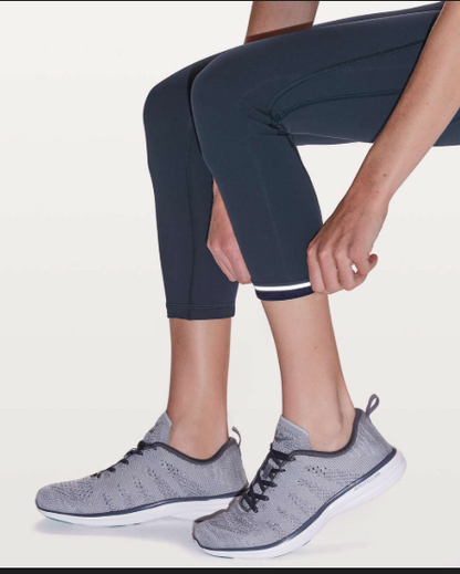 Lululemon Time To Sweat Crop Leggings 23" Inseam True Navy Sz 6