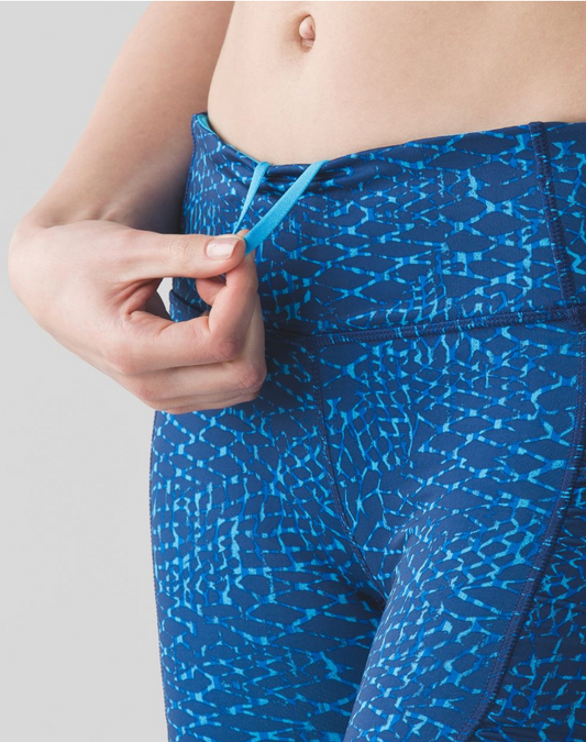 Lululemon Speed Track Short Samba Snake Kayak Blue Hero Blue SZ 2