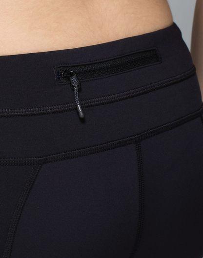 Lululemon Inspire Crop II Luxtreme 21.5" Inseam Black Sz 2