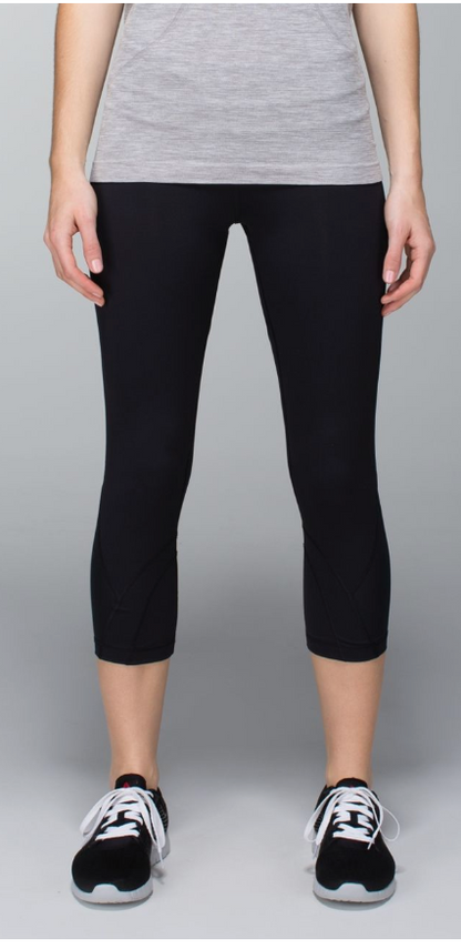 Lululemon Inspire Crop II Luxtreme 21.5" Inseam Black Sz 2