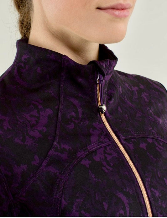 Lululemon Forme Jacket II Textured Beautiful Baroque Deep Zinfandel Sz 4 Brand New