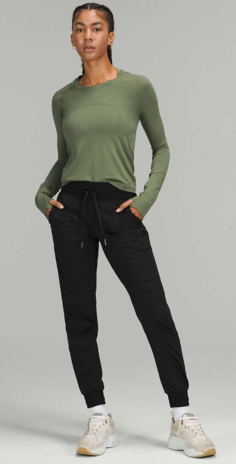 Lululemon Dance Studio Mid-Rise Jogger 28" Inseam Black Sz 6