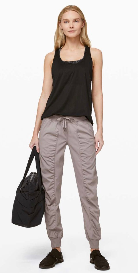 Lululemon Dance Studio 28” Jogger Half Moon Sz 6 Brand New Without Tag