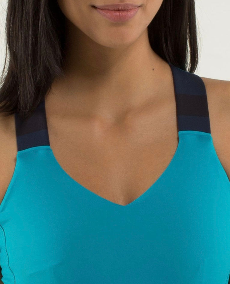 Lululemon Push Ur Limits Tank Surge Assorted Stripe Blue/Blk Sz 6
