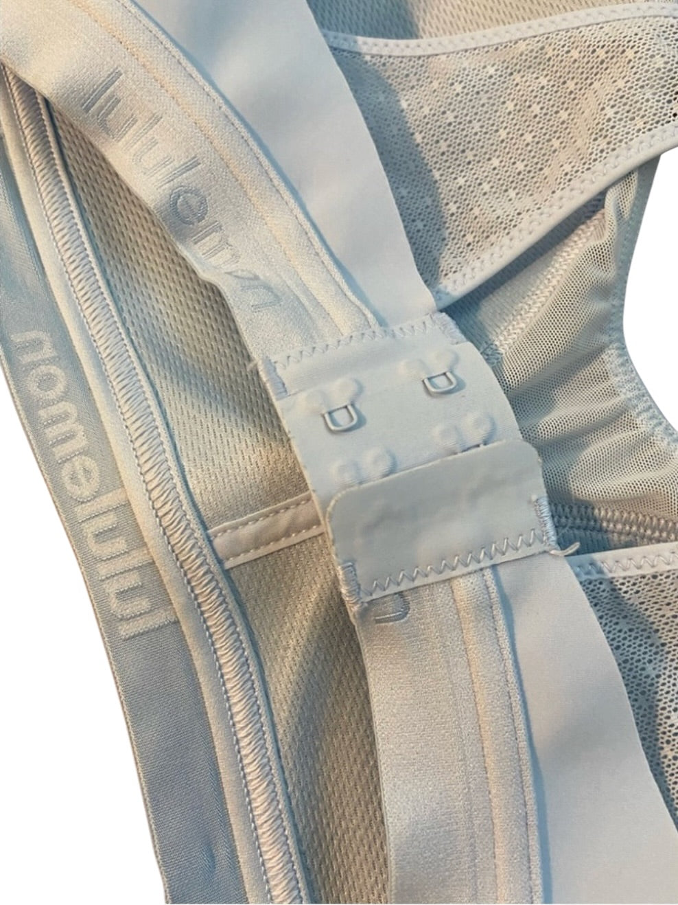 Lululemon Collectors Classic Sports Bra Women's Blue Linen 32 B
