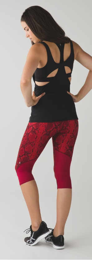 Lululemon Vent It Out Crop 17" Inseam Mini Ziggy Snake Red Tide Cranberry/Cranberry Sz 6 Brand New