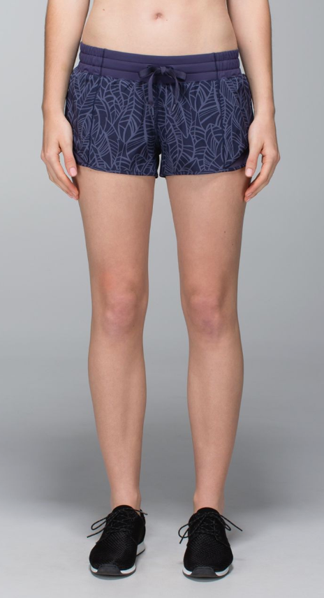 Lululemon Hotty Hot Short 2.5" Inseam Pretty Palm Cadet Greyvy/Cadet Blue Sz 6