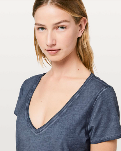 Lululemon Love Tee Fade Washed Moon Blue Sz 6