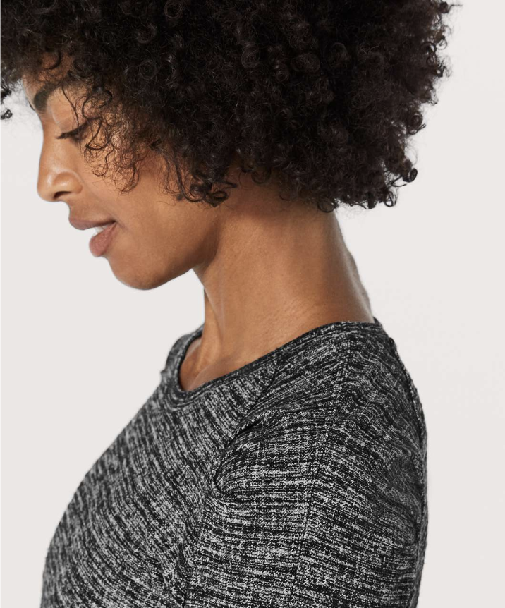 Lululemon Extra Mile Long Sleeve Running Ringspun Denim Black White 6 Brand New