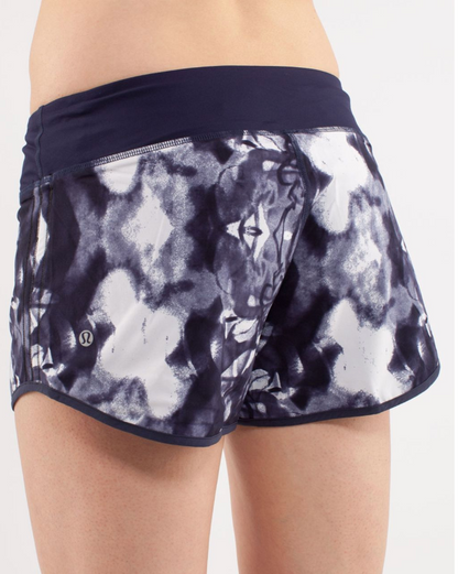 Lululemon Run: Switch Back Short 4" Inseam Ink Blot White Deep Indigo/Deep Indigo Sz 8