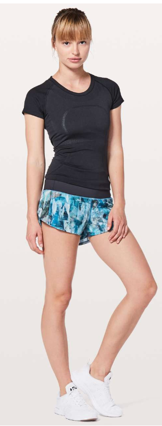 Lululemon Speed Up Short 2.5" Inseam Sun Dazed Multi Blue/Super Dark Sz 8