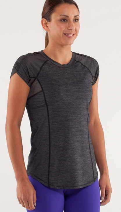 Lululemon Sun Sprinter Short Sleeve Heathered Black Sz 8