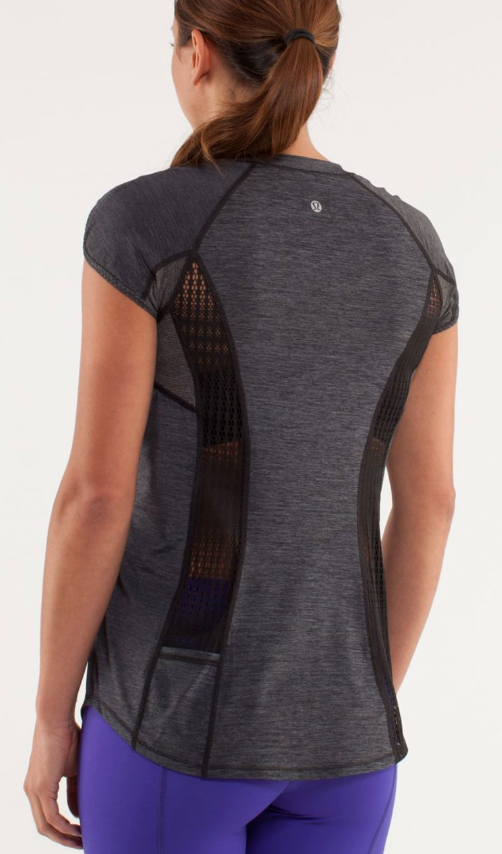 Lululemon Sun Sprinter Short Sleeve Heathered Black Sz 8