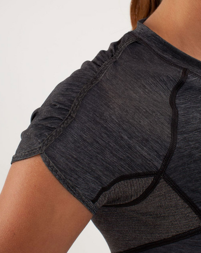 Lululemon Sun Sprinter Short Sleeve Heathered Black Sz 8
